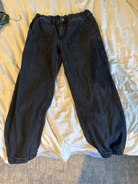 GAP Black Elastic Waist and Cuff Jeans